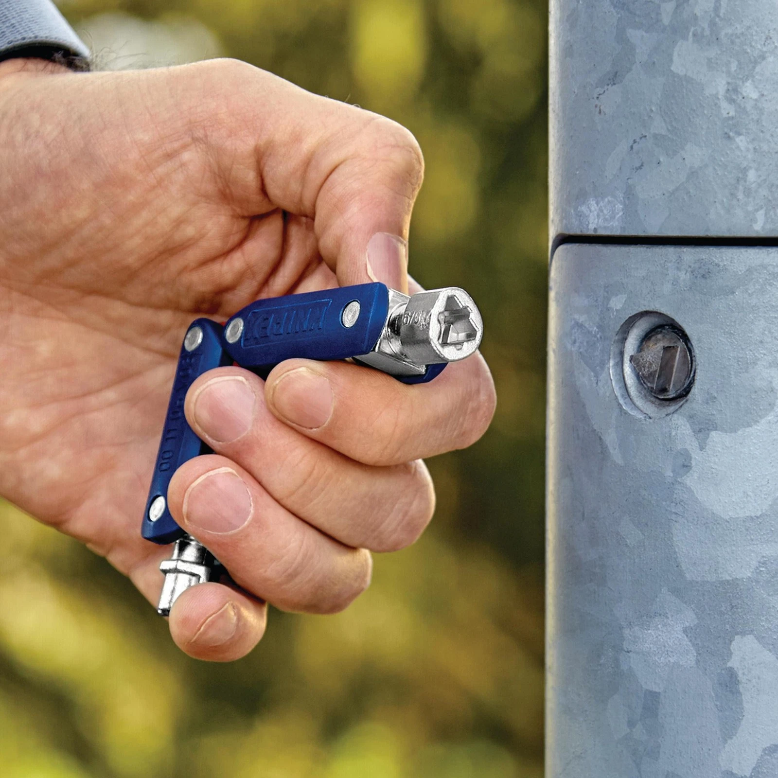 KNIPEX Control Cabinet Key DoubleJoint Square 5.0 8.0mm Triangle 7.0 9.0mm 99408 - Image 3