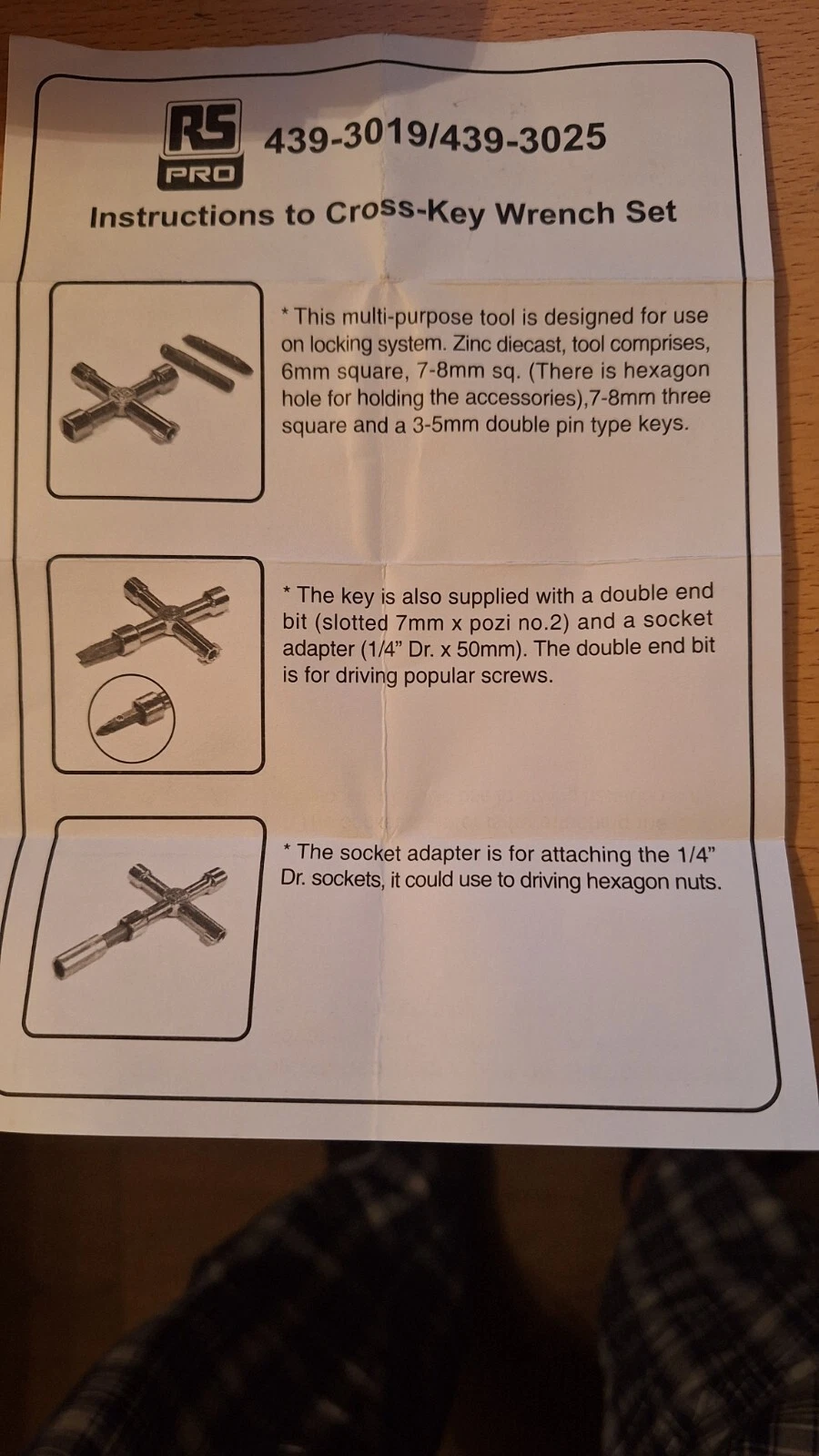 RS PRO 4393019 Cross Wrenches Control Cabinet Key Diecast  Chrome Finish - Image 3
