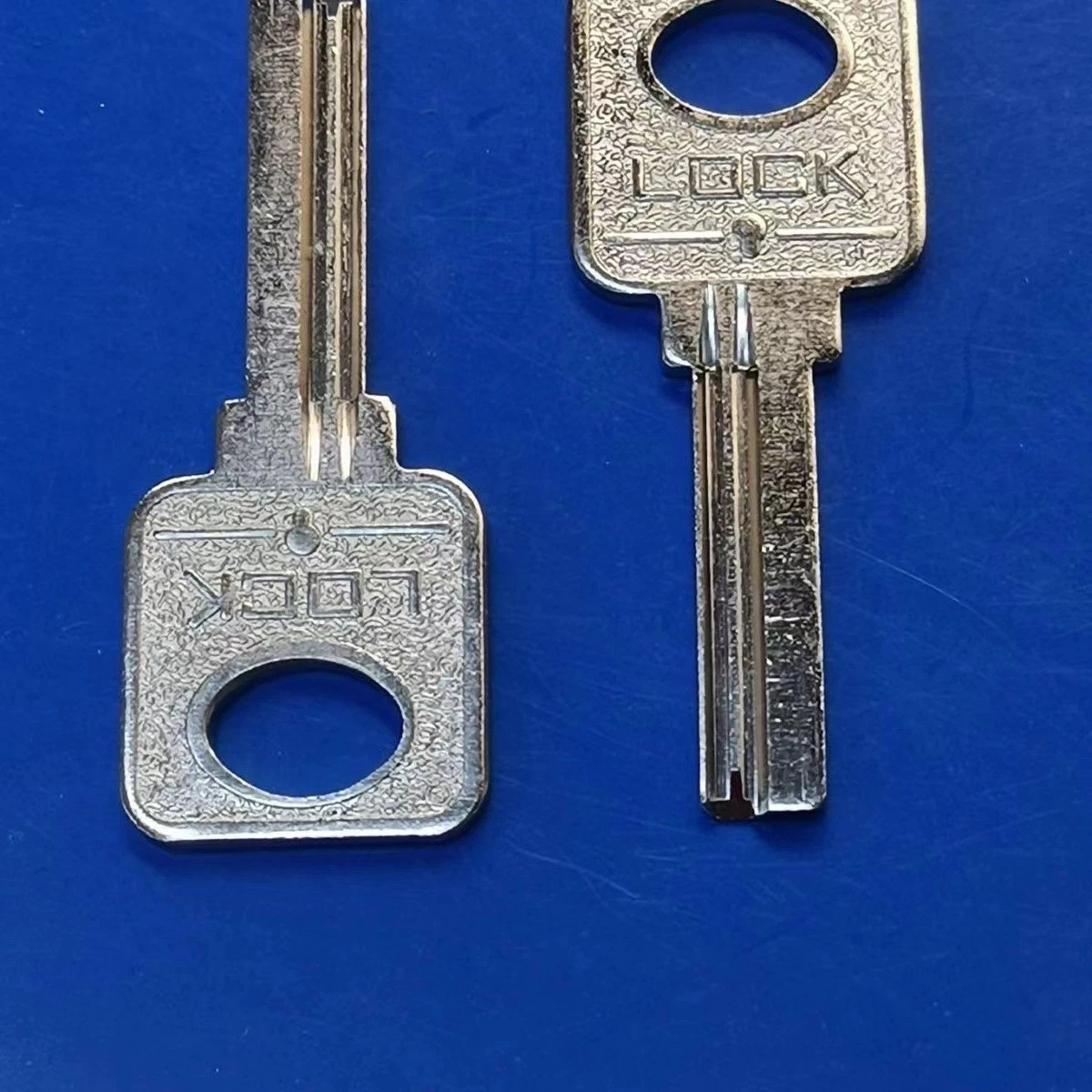 3PCS Clés vierges universelles non coupées pour portes de garage carrées 6 broches et serrures de maison 27,9 mm - Image 2