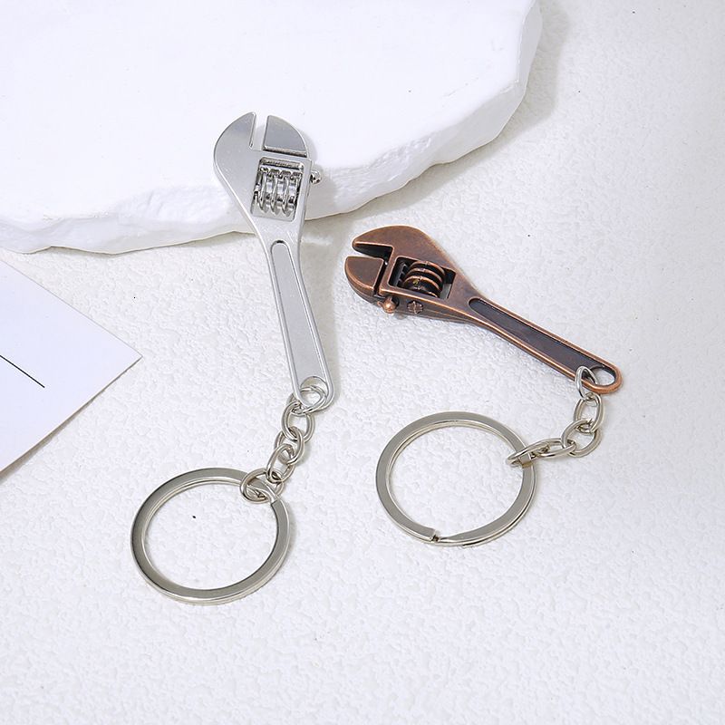 designer Movable Mini Wrench Tool Metal Zinc Alloy Car Keychain Men's Creative Small Gift key chain - Image 3