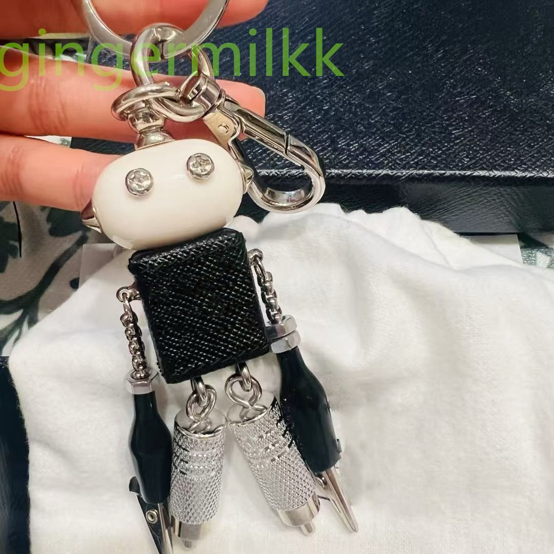 Keychains Lanyards Designer Car Keychains Luxury pendant keychain For Gift - Image 1