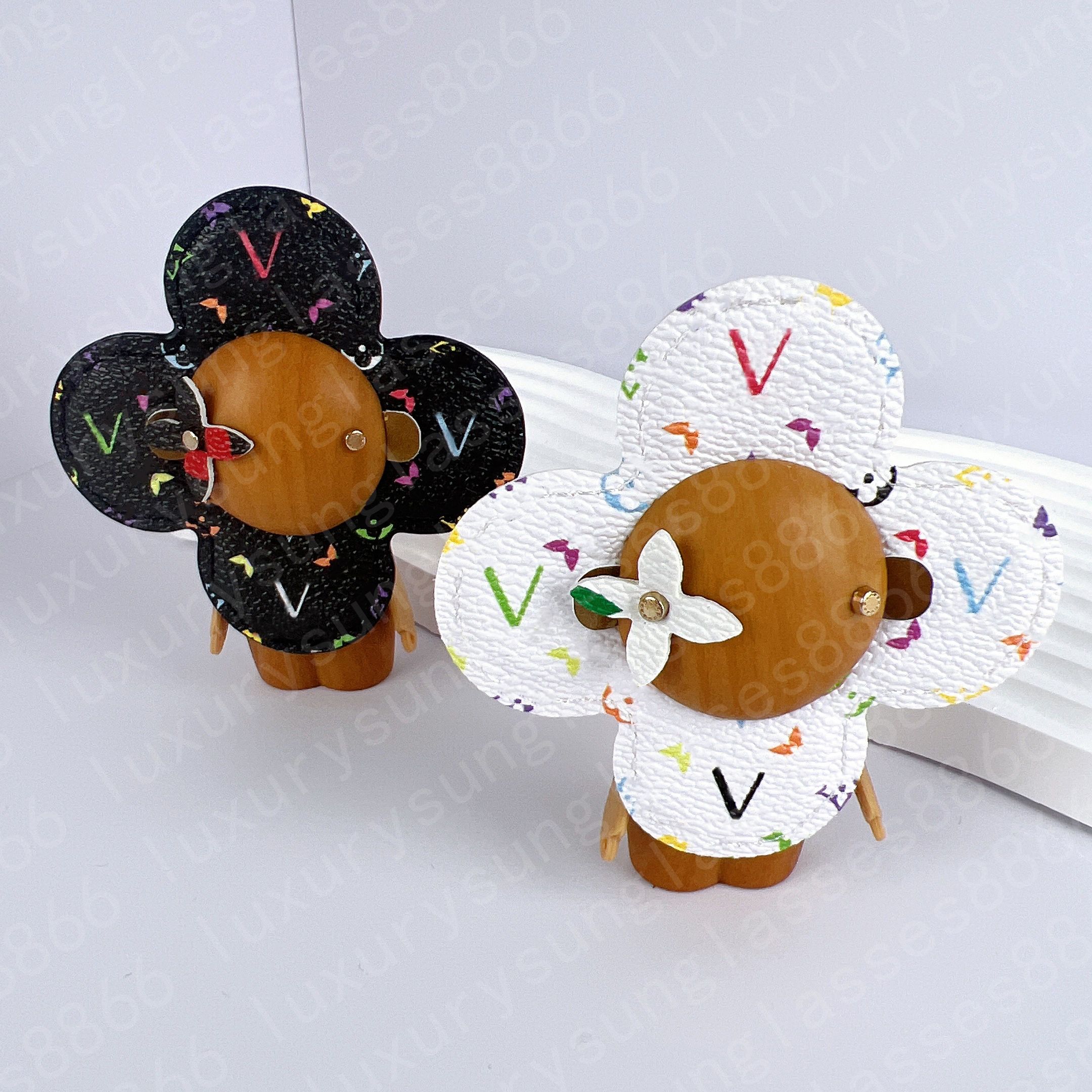 Luxury Bag charms designer wallet flower doll wood keyring lanyards decoration fashion men women bag decor gift key buckle simple keychain - Image 4