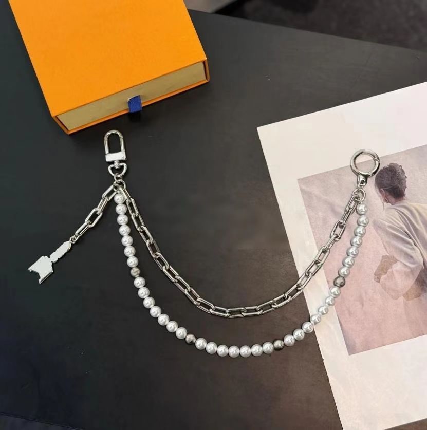 Womens Designer Bag Charm For Women Pearl Gold Silver Chain Luxury Mens Keychain Key Ring Purse Charm Bag Charms 3 Colors - Image 3