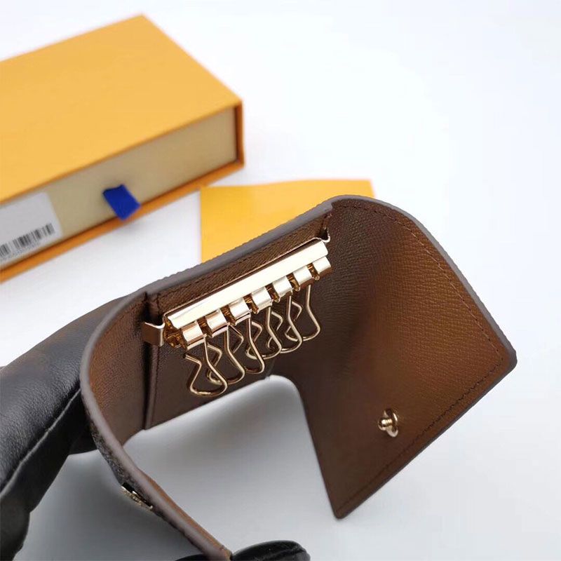 High Quality Genuine Leather Key Wallets Brown wer famous classical designer women 6 holder purse men card holders Hasp imitation wallet key ring 2023 - Image 1