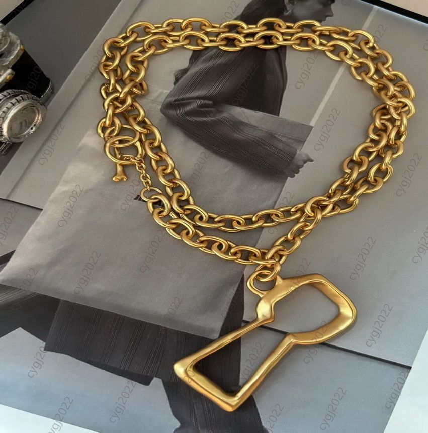 French Simple Schiaparelli key series couple necklace Hiphop Rock Vintage Jewelry Thick Chain Necklace Sweater Chain - Image 5