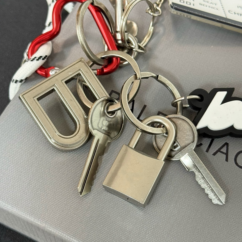 New Rodeo Charm Metal Lock Chain Letter Keychain Handbag Backpack Handheld Crossbody Bag Car Key Product Fashion Decoration Accessories Rodeo Bag gift - Image 4
