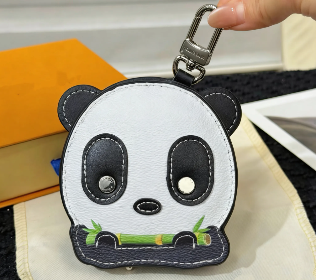 Fashion Panda Key Wallet Purses for Women Girls Brand Bretzel Pouch Purses Mini Leather Zipper Wallets Coin Change Pouch Key Men Taiyaki Pouch Bags Keychain Charms - Image 2