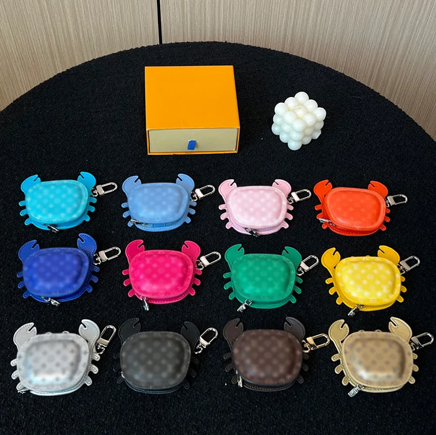 Designer Luxury Keychains Charm for Women Turtle Crab Frog Pouch Fashion Bag Pendant Mens Designers Leather Coin Purse Accessories Key Chain - Image 2