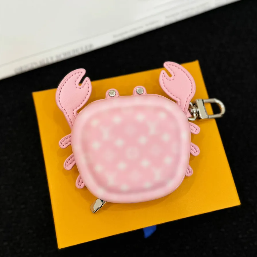 Designer Luxury Keychains Charm for Women Turtle Crab Frog Pouch Fashion Bag Pendant Mens Designers Leather Coin Purse Accessories Key Chain - Image 4
