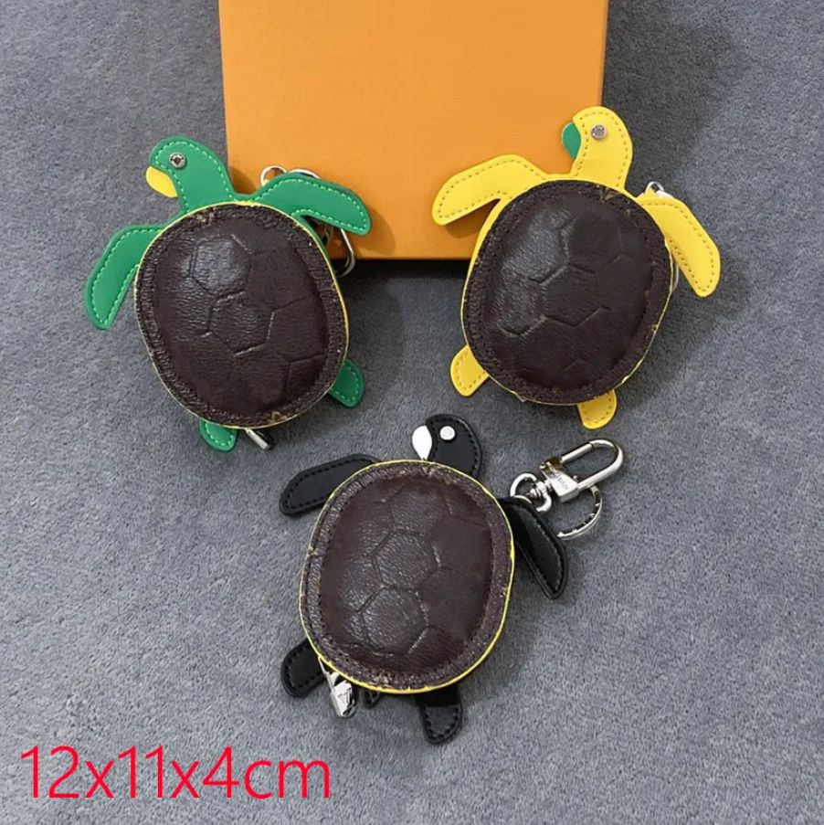 Designer Luxury Keychains Charm for Women Turtle Crab Frog Pouch Fashion Bag Pendant Mens Designers Leather Coin Purse Accessories Key Chain - Image 5