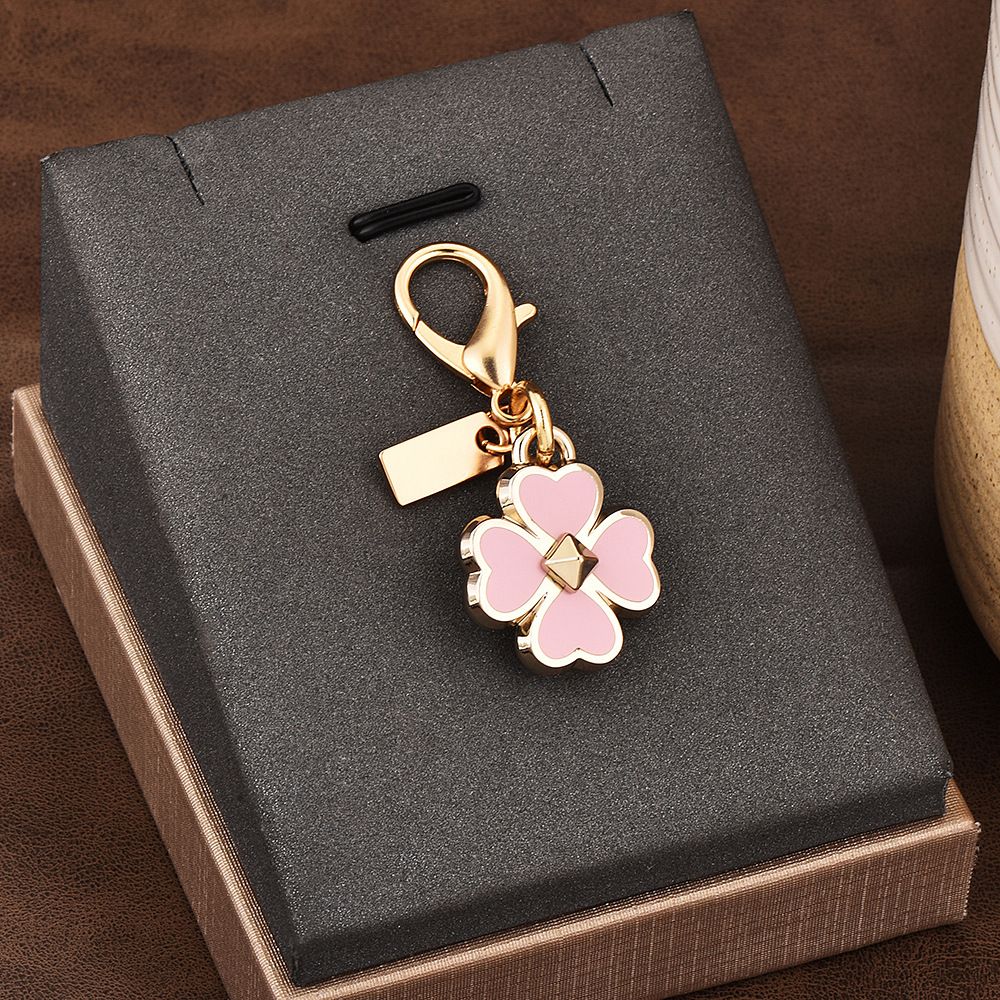 Designer Bag Charm Fashion Womens Keychain Dinosaur Cherry Alphabet Vintage Cool Pattern Refreshing Style Keyring Hangings key chain women dhgate - Image 2