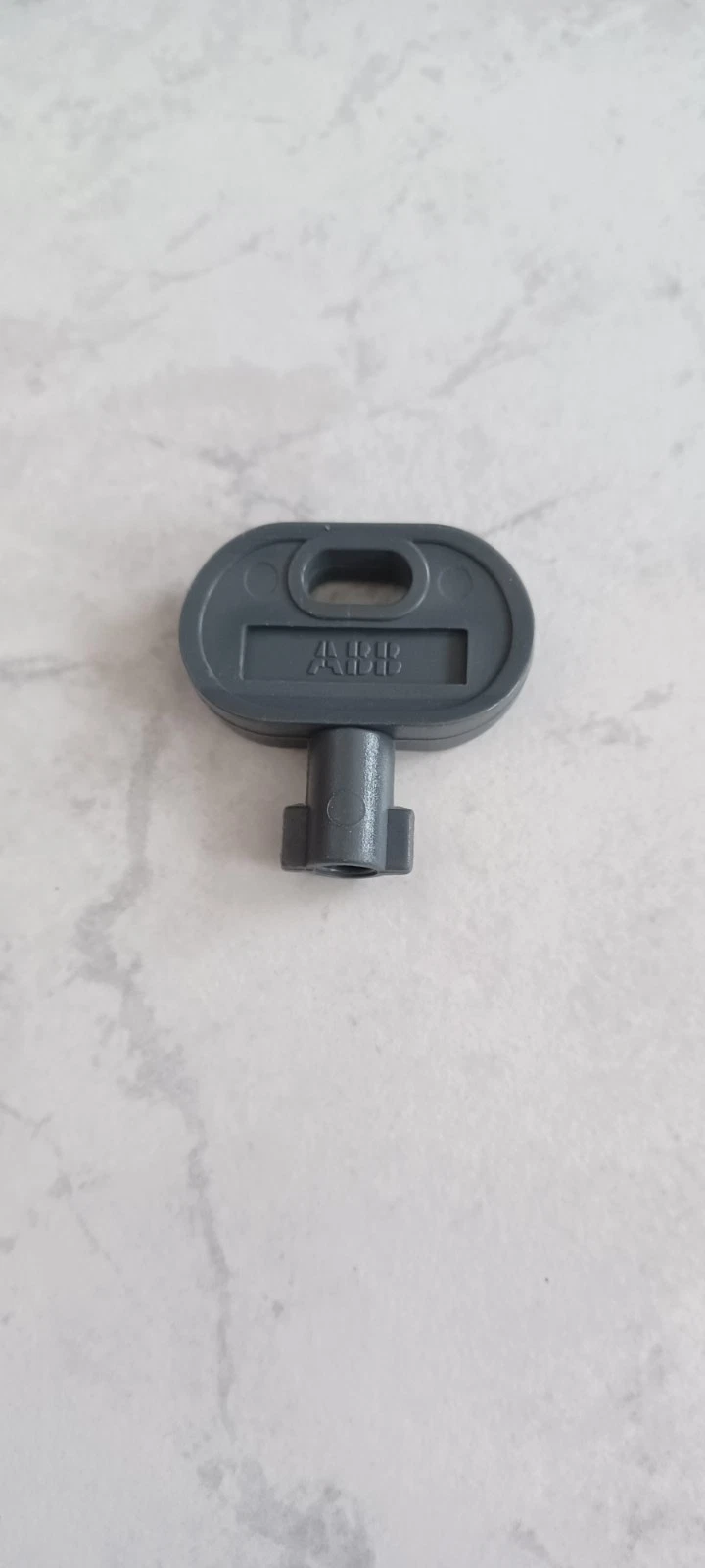 ABB Schaltschrankschlüssel Kunststoff Doppelbart für Stift 3/5mm 1VE=2 Stück  | eBay.de - Image 2