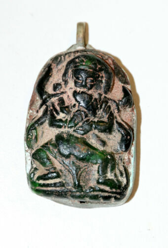 beau pendentif/amulette en métal à motif d'une croix aux origines à identifier  | eBay - Image 8