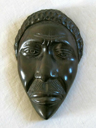 beau pendentif/amulette en métal à motif d'une croix aux origines à identifier  | eBay - Image 9