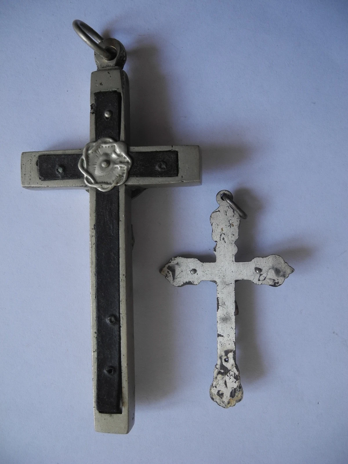 lot crucifix pendentifs bijoux Christ pendants jewelry croix aumonier ww1 Kreuz - Image 5