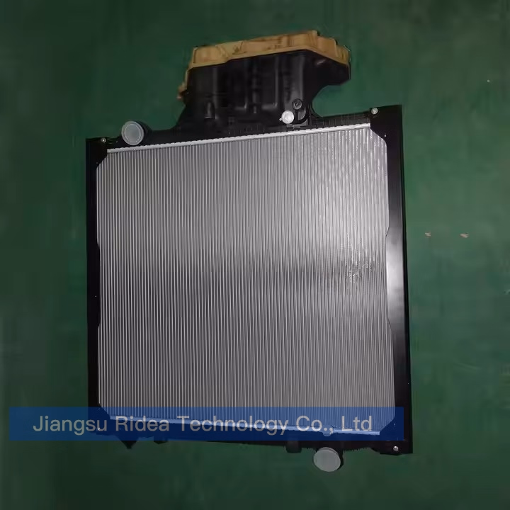 Aluminum Core Radiator for Freightliner Columbia Cascadia Trucks - Image 1