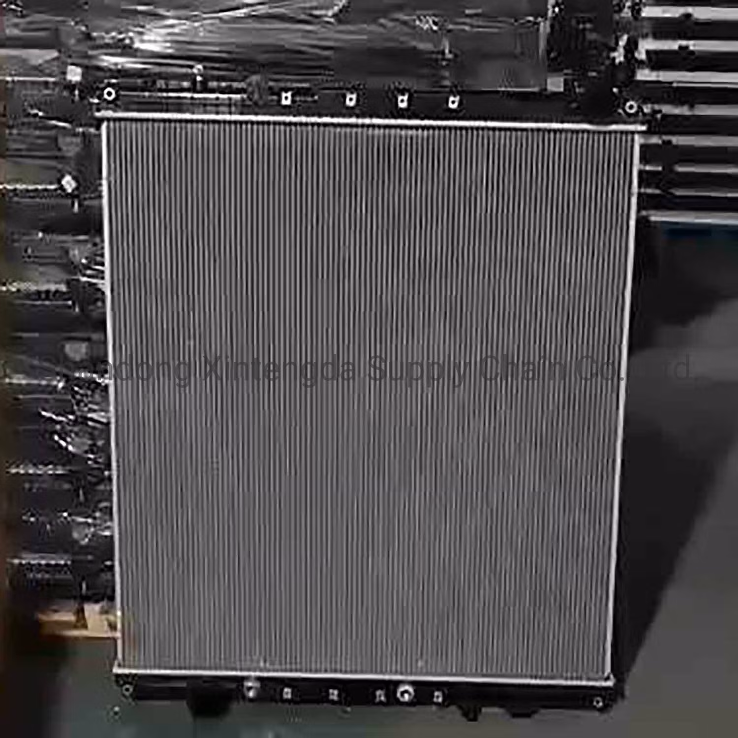 China Customized Aluminum Water Radiator 0527749003 Srm8057 239195 Fit for Freightliner - Image 4