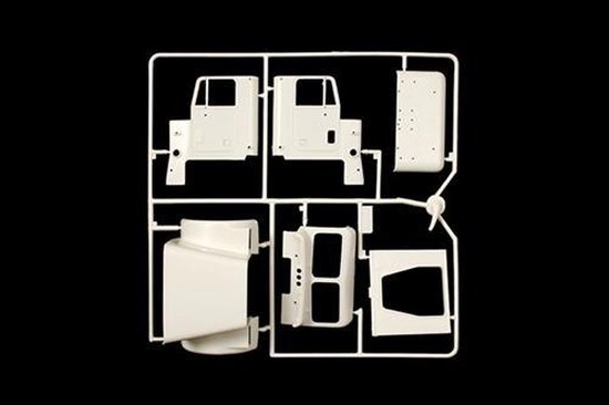 Italeri Freightliner FLC - Image 4