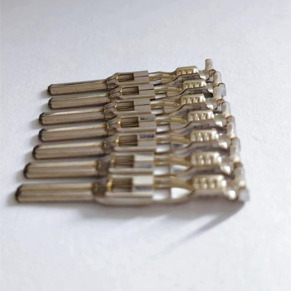 DJ7026-2.8-11 06010EV2F domestic car waterproof connector Car connector 2-line fuel nozzle plug - Image 3