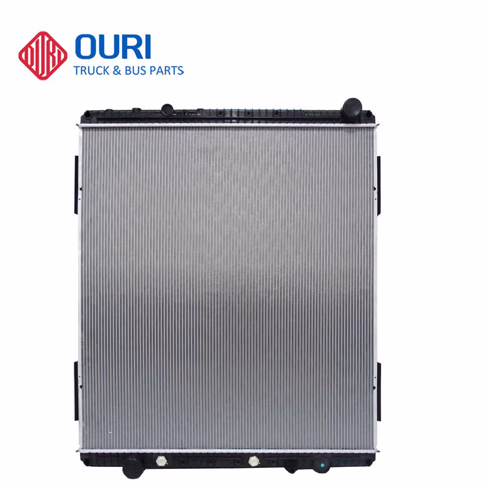 Truck Radiator 0526620004 0527743002 0526615020 0526620002 for Freightliner Cascadia - Image 1