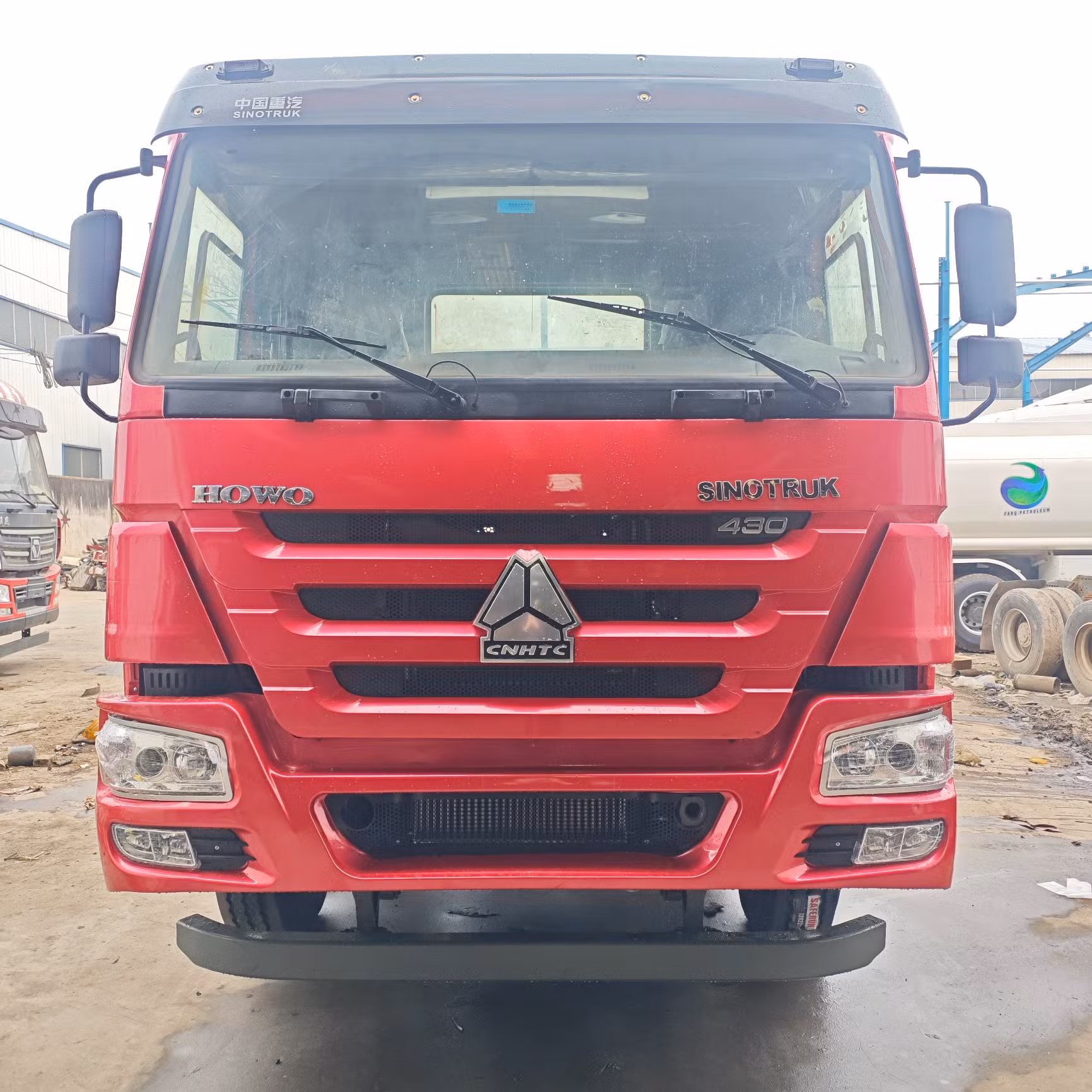 New and Used Second Hand Sinotruk HOWO/ Shacman Tractor Transport Cargo Truck Heavy Duty Truck Price Used Freightliner - Image 2