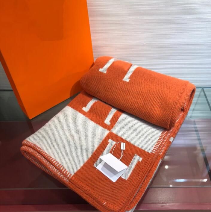 Cashmere Scarf Knit H Letter Cashmere Designer Soft Scarf Shawl Portable Warm Plaid Sofa Bed Wool Knit Blanket 140 170CM Dh850 - Image 1