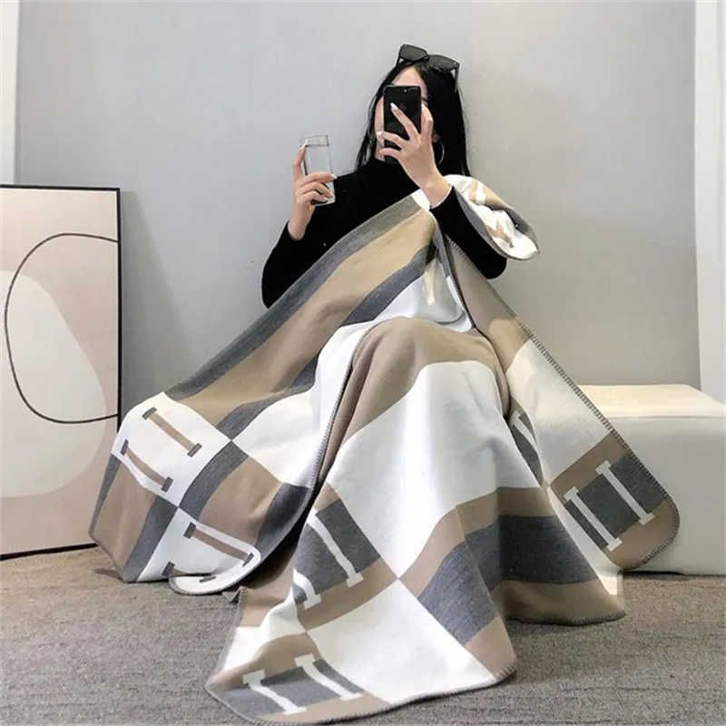 Designer Cashmere Blankets Luxury siesta Blanket Letter Home Travel Throw Summer Air Conditioner Blanket Beach Towel Womens Soft Shawl - Image 2