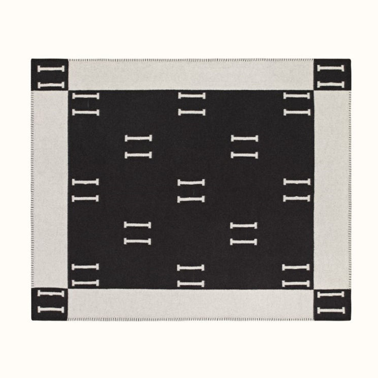 Designer Blanket Cashmere Soft Wool Scarf Shawl Portable Warm Plaid Sofa Bed Fleece Knitted Throw Blankets Letter Luxury Woven Wool Travel Home Decor Outdoor - Image 3