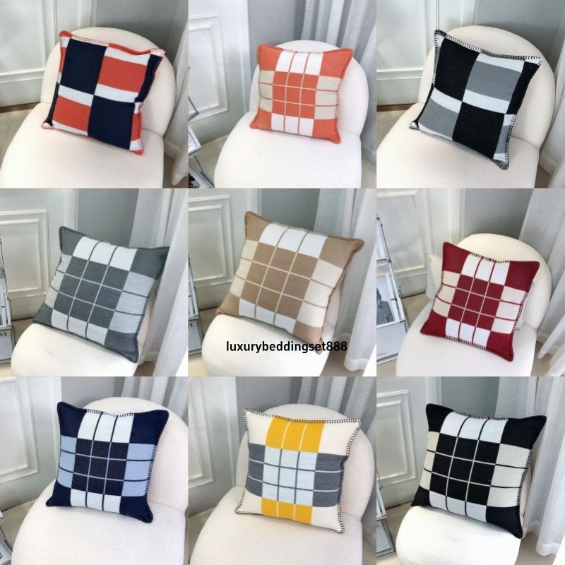H Pillows Designer Pillow H Luxury Brand Nordic Style Pillowcase Lunch Break Sofa Cushion Car Waist Back Cushion Knitted Pillowcase Pillow With Logo - Image 1