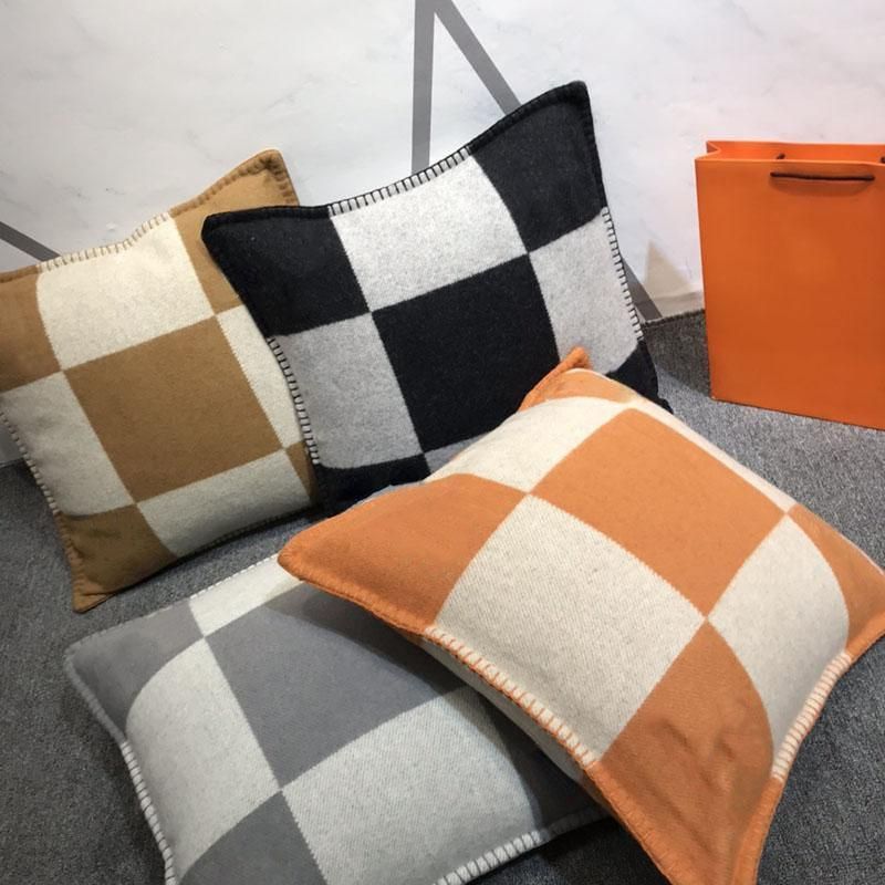 Decorative Throw Pillow Covers Designer Pillows Decorative Throw Pillow Luxury Fashion Vintage Fleece Pillowcase Cover Case Covers Wool Pillowcases Sofa Home 45x45CM - Image 3