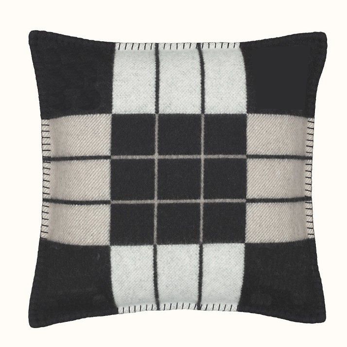 Decorative Throw Pillow Covers Designer Pillows Decorative Throw Pillow Luxury Fashion Vintage Fleece Pillowcase Cover Case Covers Wool Pillowcases Sofa Home 45x45CM - Image 5