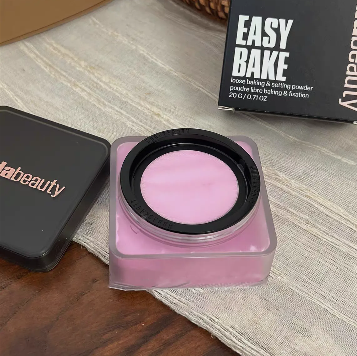 Huda Beauty Easy Bake Loose Baking &amp; Setting Powder New Packing HUDBeauty Easy Bake 8 Colors Makeup 20g Face Loose Baking Setting Powder Poudre Easy Bake Fixation Natural Face Finishing Oil Control Beauty Cosmetics - Image 2