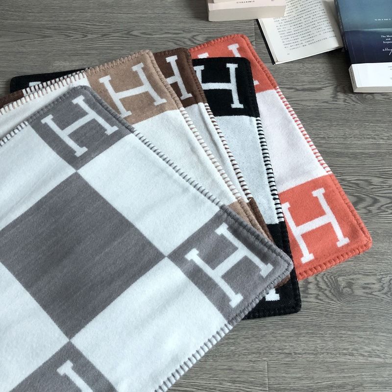 Knitted Plaid Pillow Case Decorative Cushion Cover 45x45cm for Sofa Bedroom Without Insert - Image 1