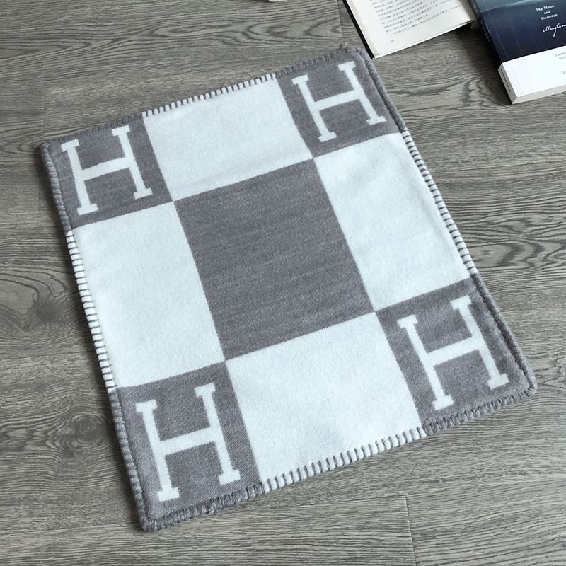 Knitted Plaid Pillow Case Decorative Cushion Cover 45x45cm for Sofa Bedroom Without Insert - Image 2