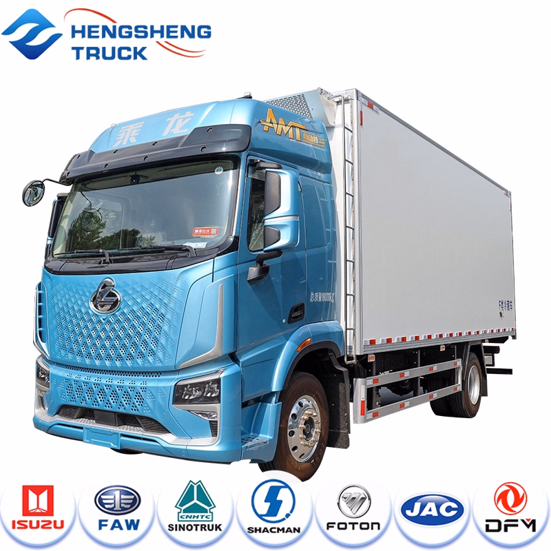 4*2 6X4 Freightliner Refrigerated Truck Food Trucks for Vegetables and Fruits Transportation - Image 1