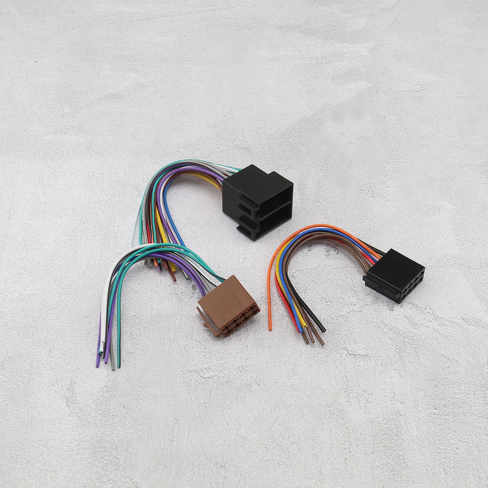 ECSiNG 1 Pack 16 Pin ISO Male Female Adapter Cable ISO Wiring Harness Audio Car Radio Connector Compatible with Freightliner Compatible with Volvo - Image 6